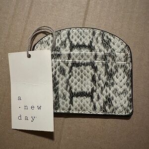 A New Day Monochrome Snake Pattern Card Holder